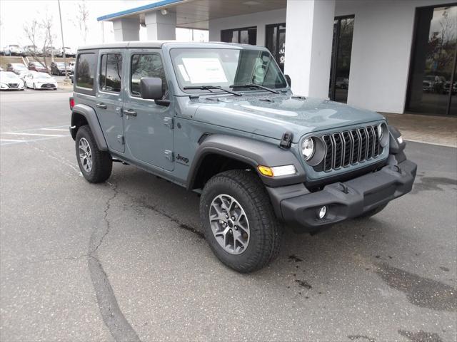 new 2025 Jeep Wrangler car, priced at $48,917