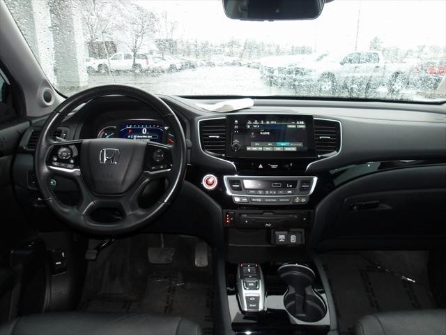 used 2020 Honda Pilot car, priced at $25,572