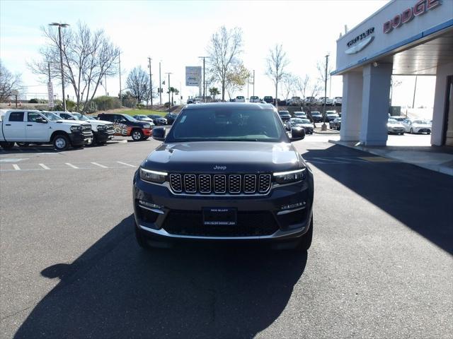 new 2025 Jeep Grand Cherokee car, priced at $59,950