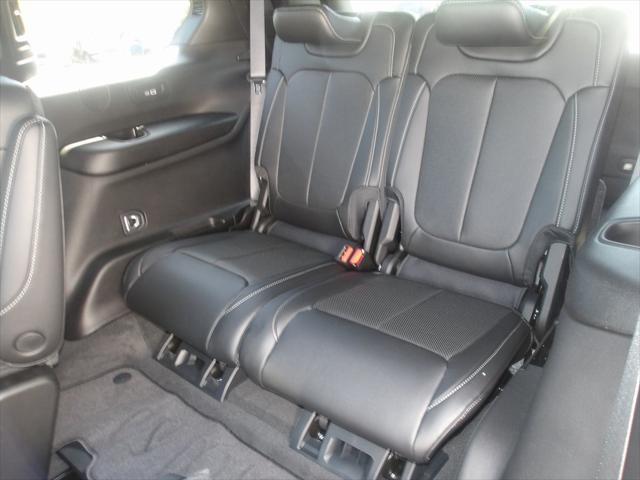 new 2025 Jeep Grand Cherokee L car, priced at $53,712