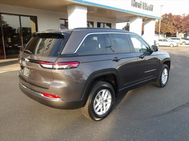 new 2025 Jeep Grand Cherokee car, priced at $41,490