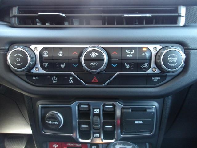 new 2025 Jeep Wrangler car, priced at $59,024
