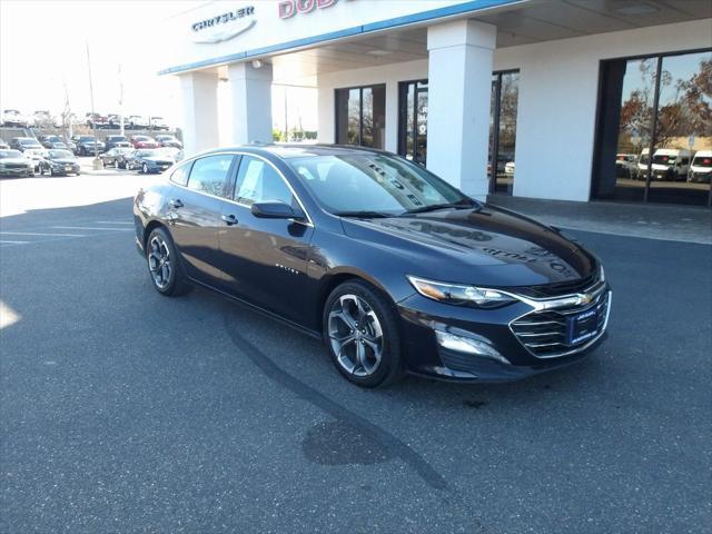 used 2022 Chevrolet Malibu car, priced at $17,821