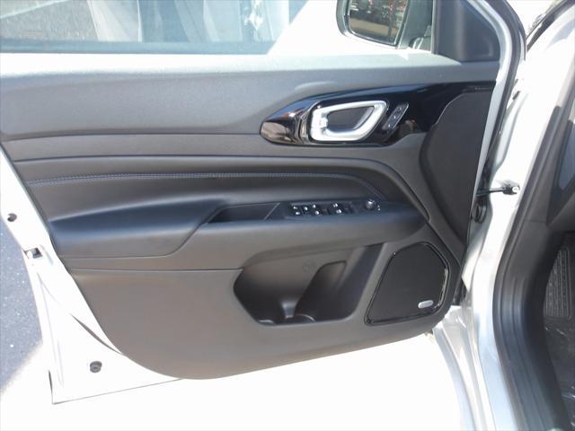 new 2025 Jeep Compass car, priced at $39,466