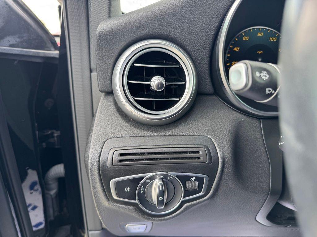 used 2022 Mercedes-Benz GLC 300 car, priced at $32,100