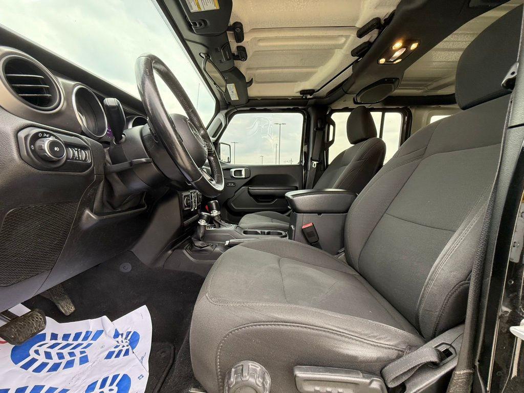 used 2019 Jeep Wrangler Unlimited car, priced at $25,100