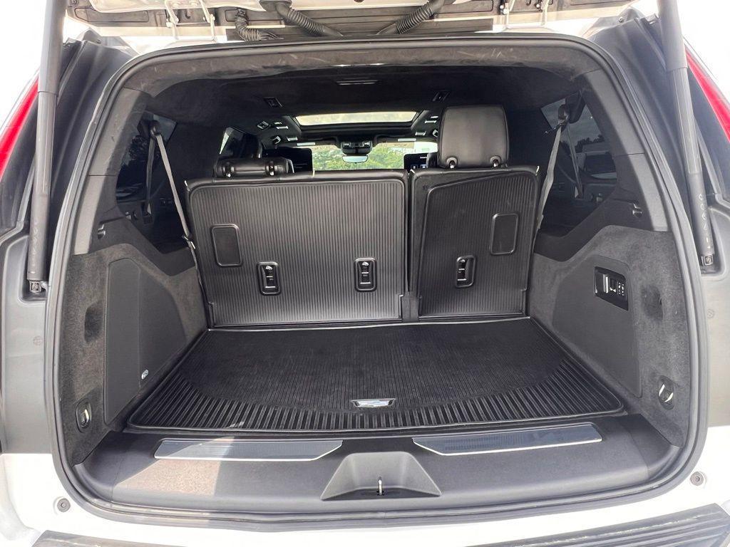 used 2022 Cadillac Escalade ESV car, priced at $79,610