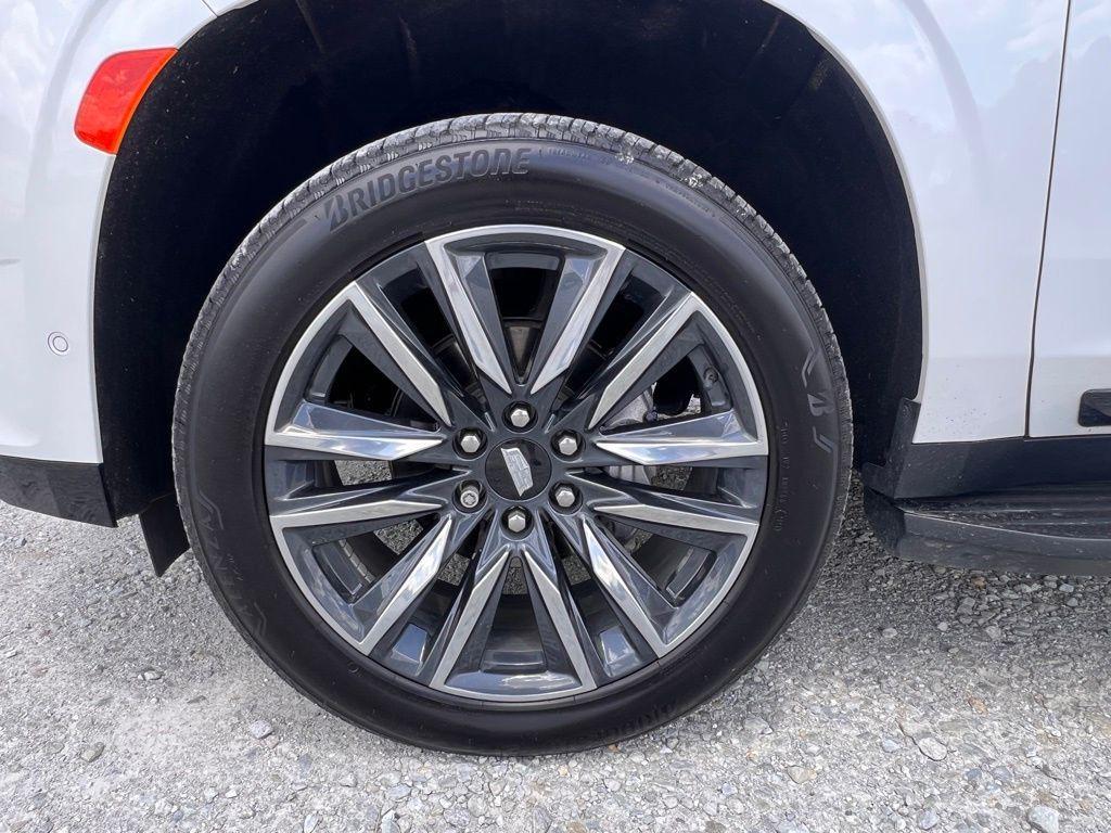 used 2022 Cadillac Escalade ESV car, priced at $79,610