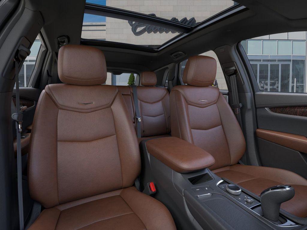 new 2025 Cadillac XT5 car, priced at $64,674