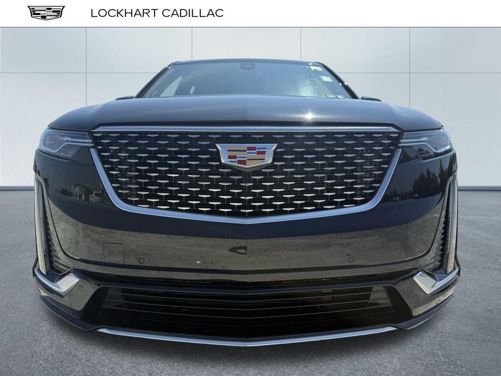 used 2025 Cadillac XT6 car, priced at $52,900
