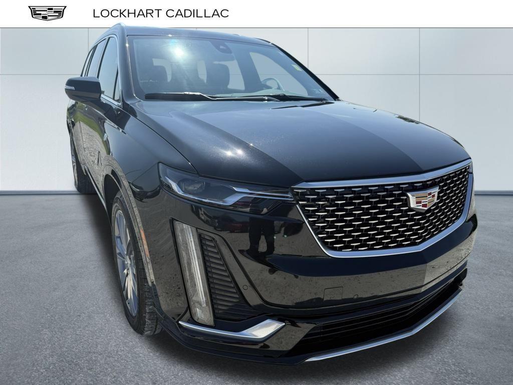 used 2025 Cadillac XT6 car, priced at $52,900
