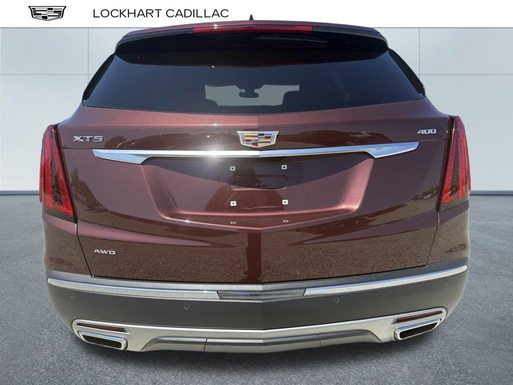 used 2022 Cadillac XT5 car, priced at $36,800