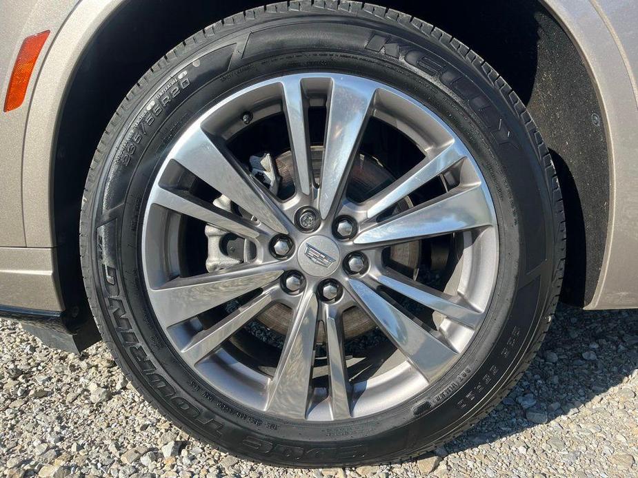 used 2022 Cadillac XT6 car, priced at $37,150