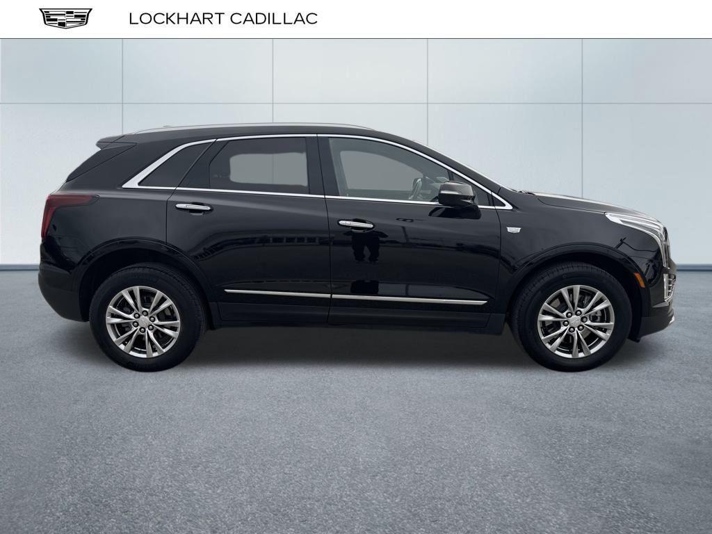 used 2022 Cadillac XT5 car, priced at $33,525