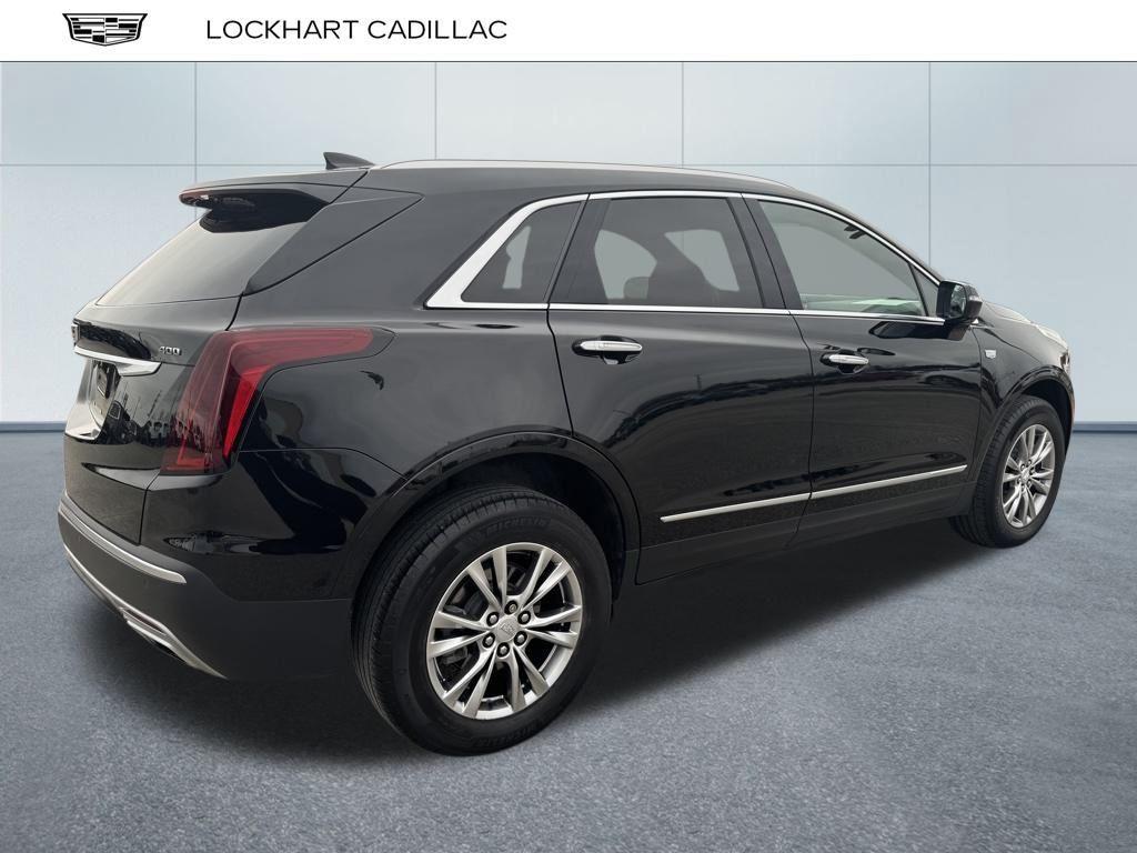 used 2022 Cadillac XT5 car, priced at $33,525