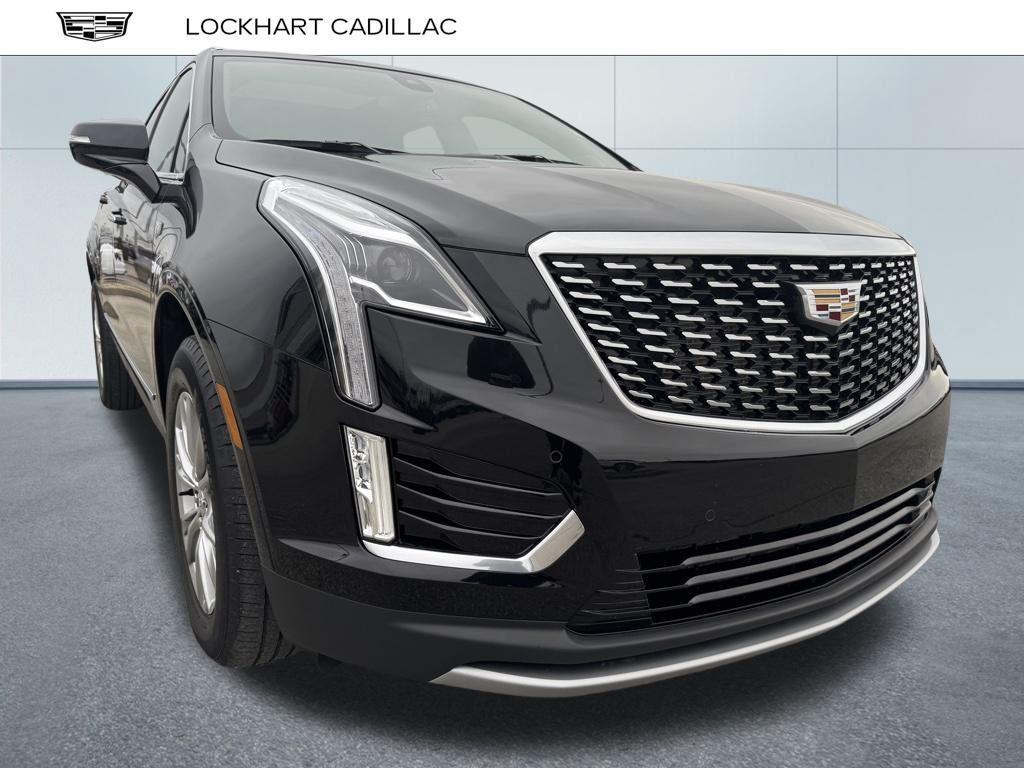 used 2022 Cadillac XT5 car, priced at $33,525