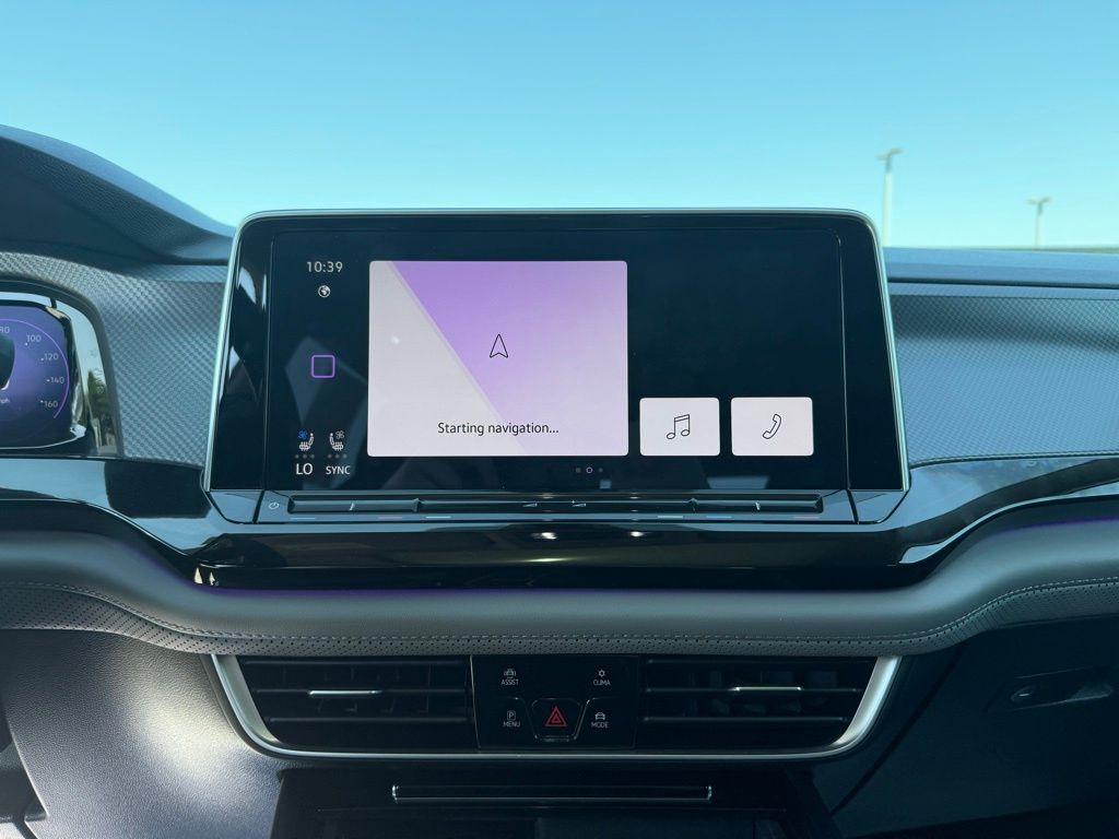 used 2025 Volkswagen Atlas car, priced at $45,900