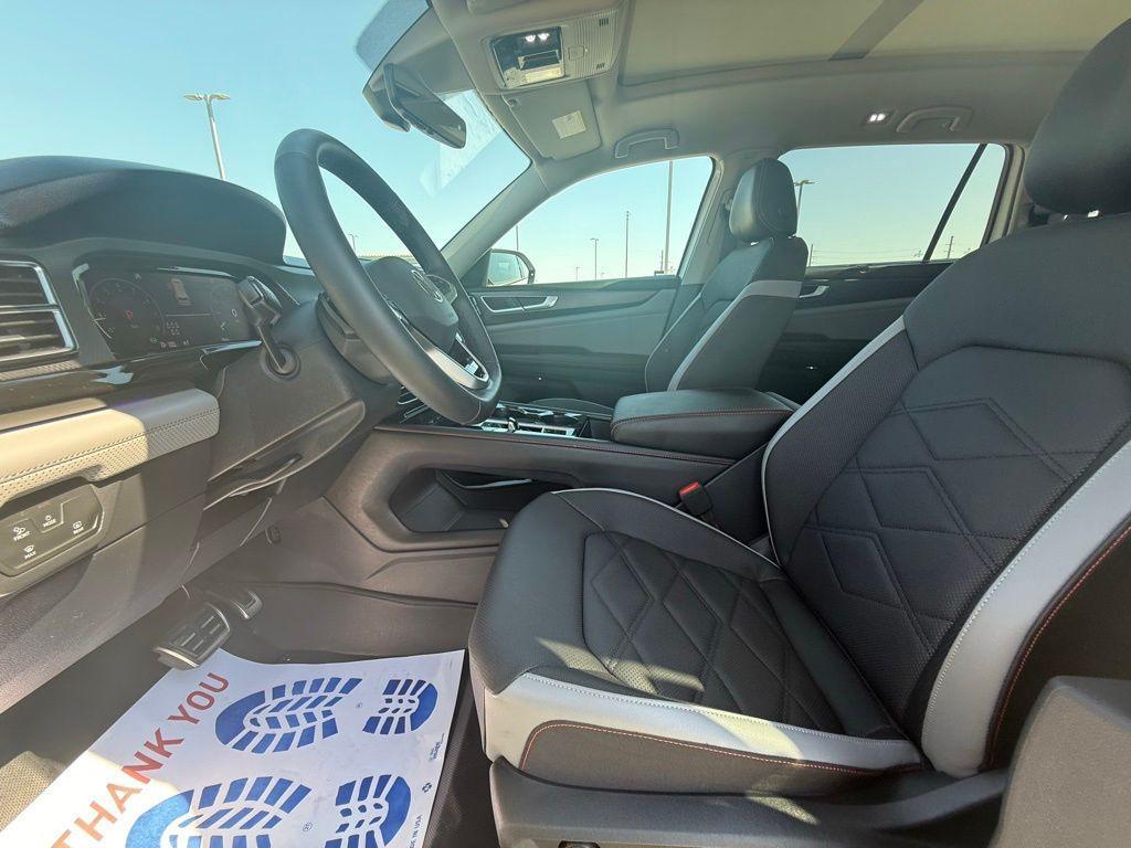 used 2025 Volkswagen Atlas car, priced at $45,900