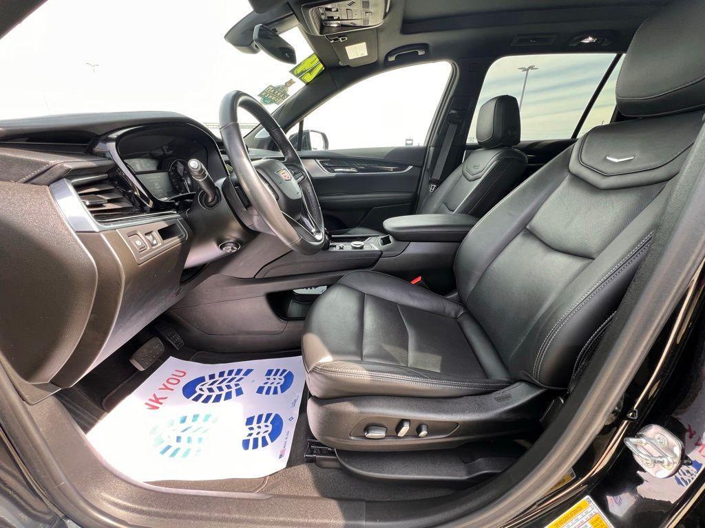 used 2024 Cadillac XT6 car, priced at $47,500