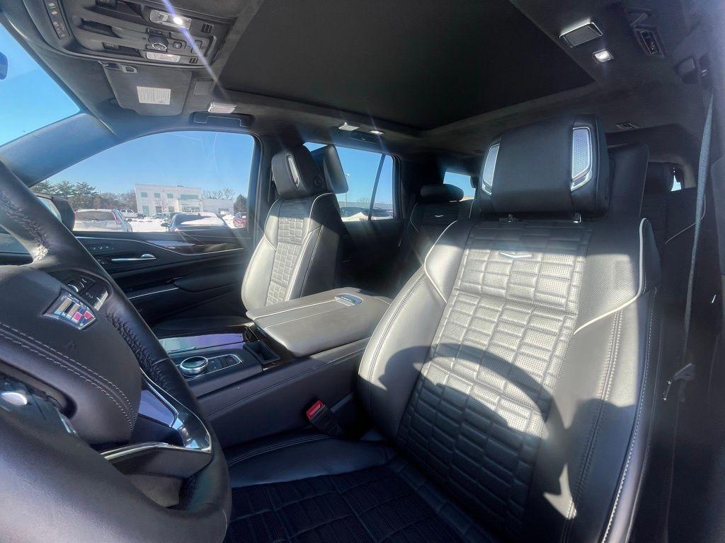 used 2022 Cadillac Escalade car, priced at $83,990