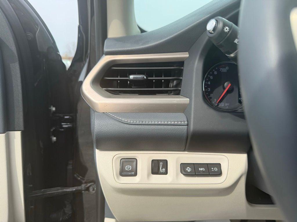 used 2023 GMC Acadia car, priced at $41,460