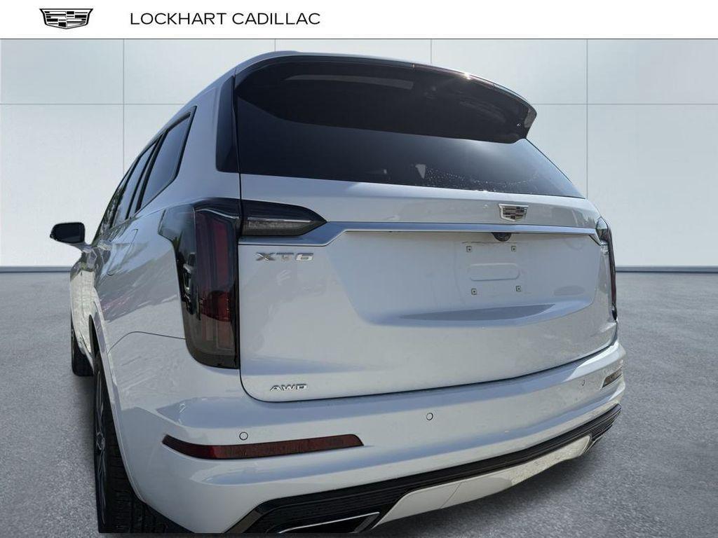 used 2024 Cadillac XT6 car, priced at $53,100