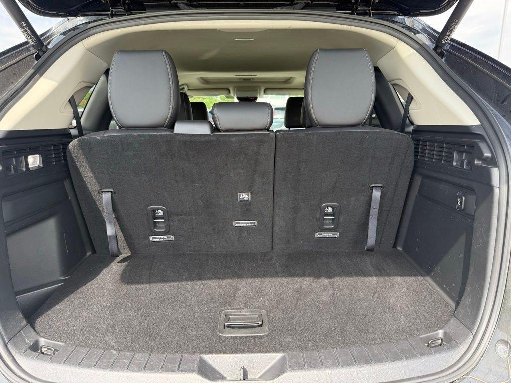 used 2024 Mazda CX-90 car, priced at $31,399