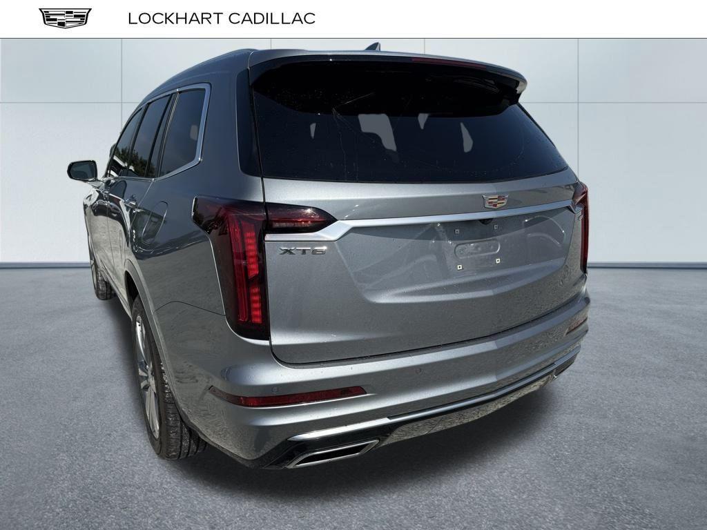 used 2025 Cadillac XT6 car, priced at $52,900