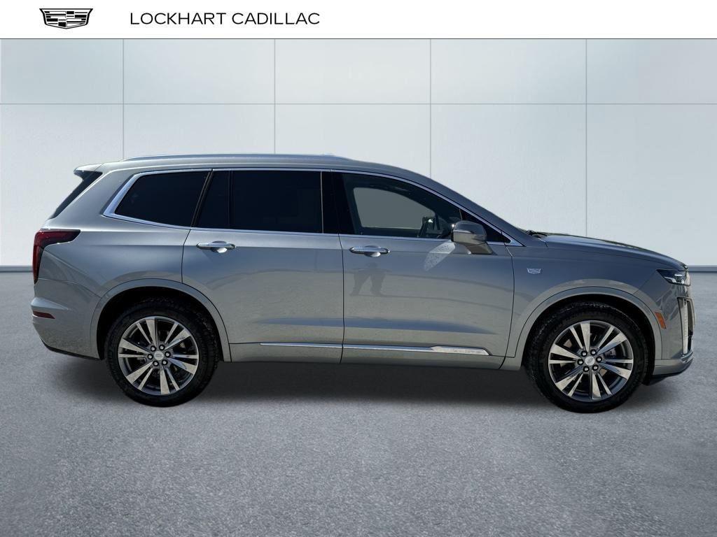 used 2025 Cadillac XT6 car, priced at $52,900