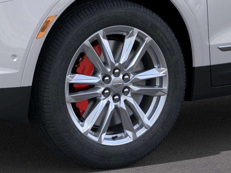new 2025 Cadillac XT5 car, priced at $62,909
