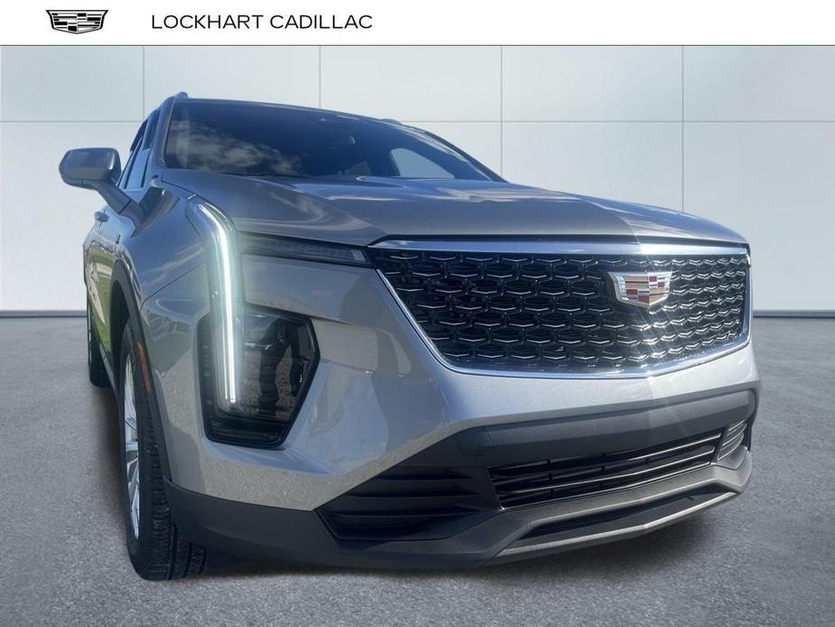 used 2024 Cadillac XT4 car, priced at $36,000