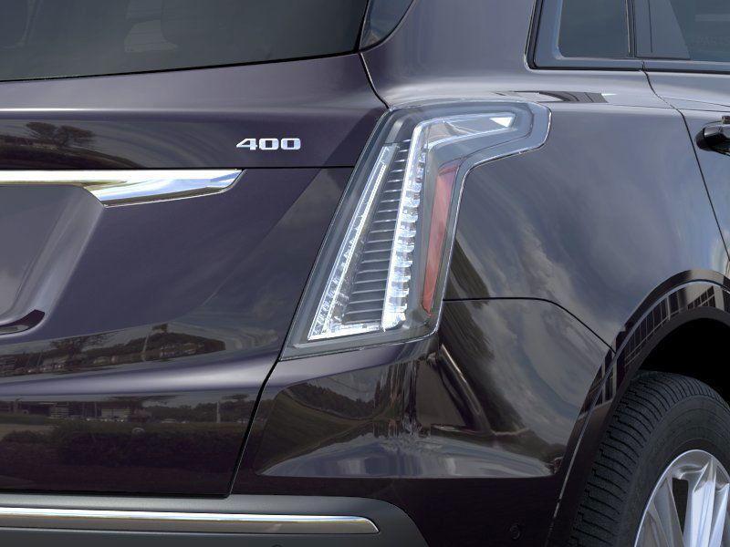 new 2025 Cadillac XT5 car, priced at $61,180