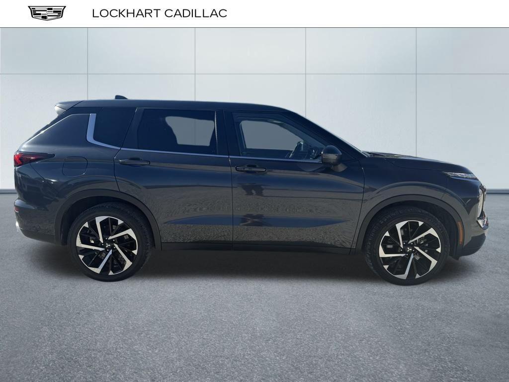 used 2024 Mitsubishi Outlander car, priced at $27,150