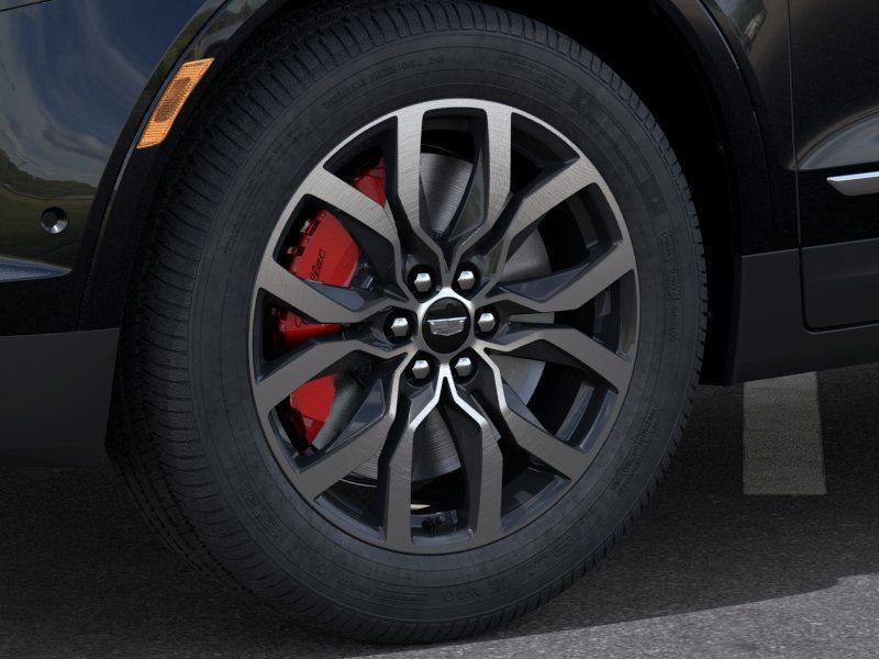 new 2025 Cadillac XT5 car, priced at $62,859