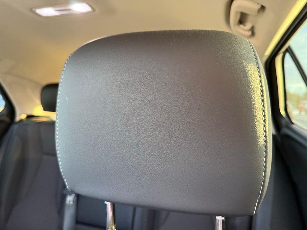 used 2023 Buick Envision car, priced at $27,950