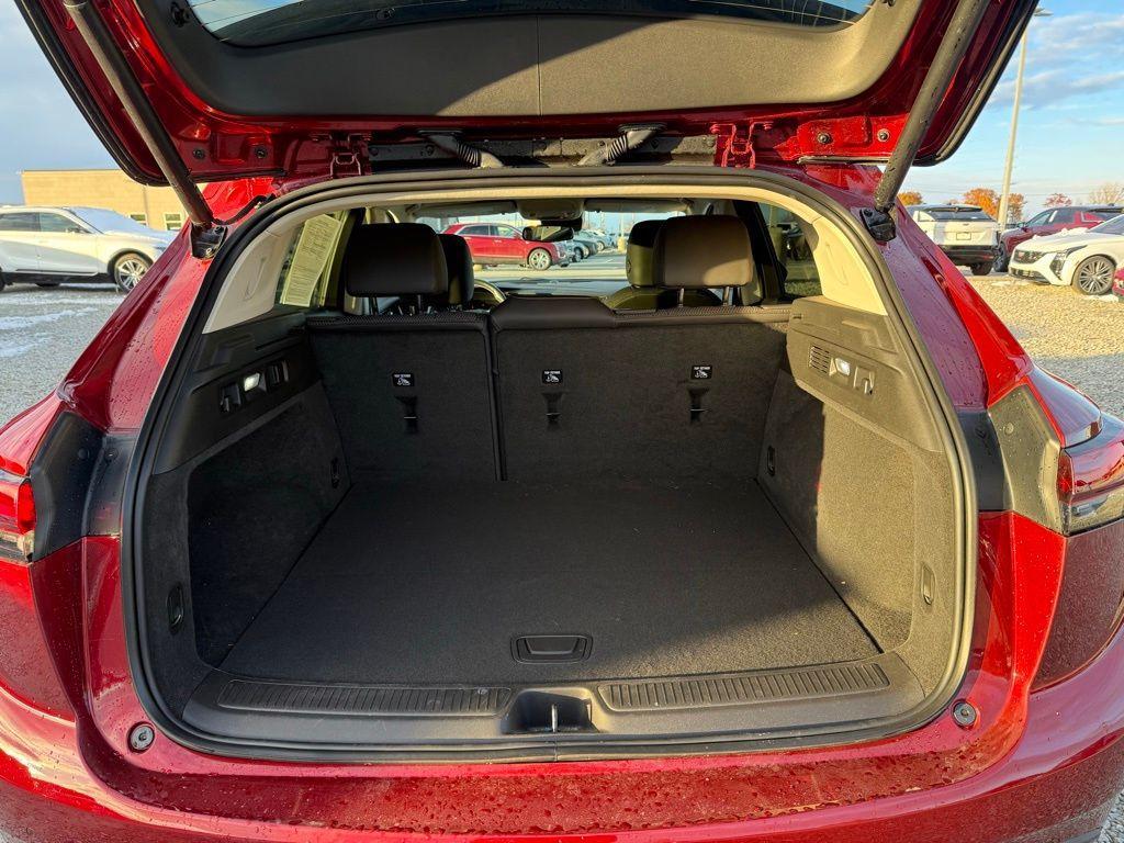 used 2023 Buick Envision car, priced at $27,950