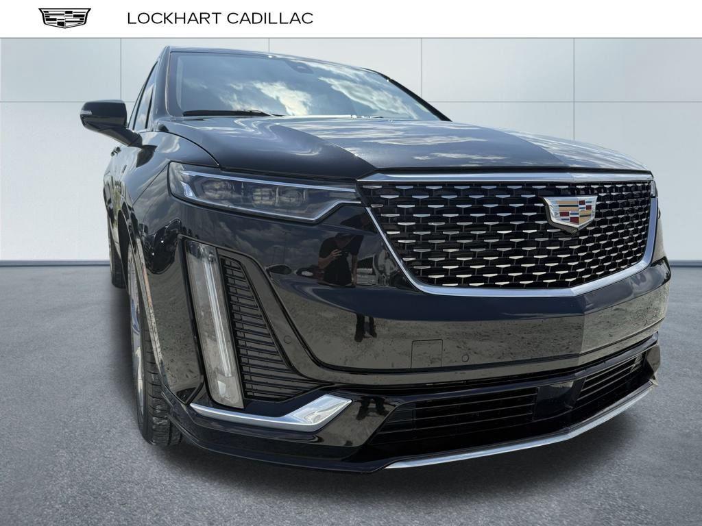 used 2023 Cadillac XT6 car, priced at $44,550
