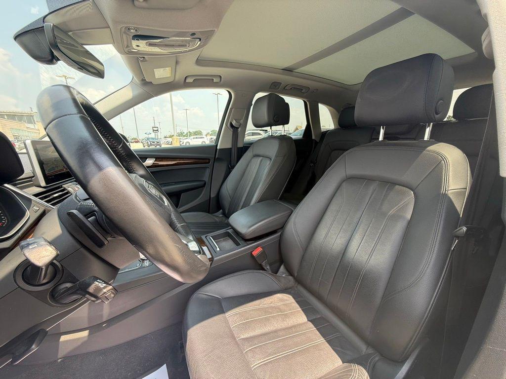 used 2018 Audi Q5 car, priced at $18,250