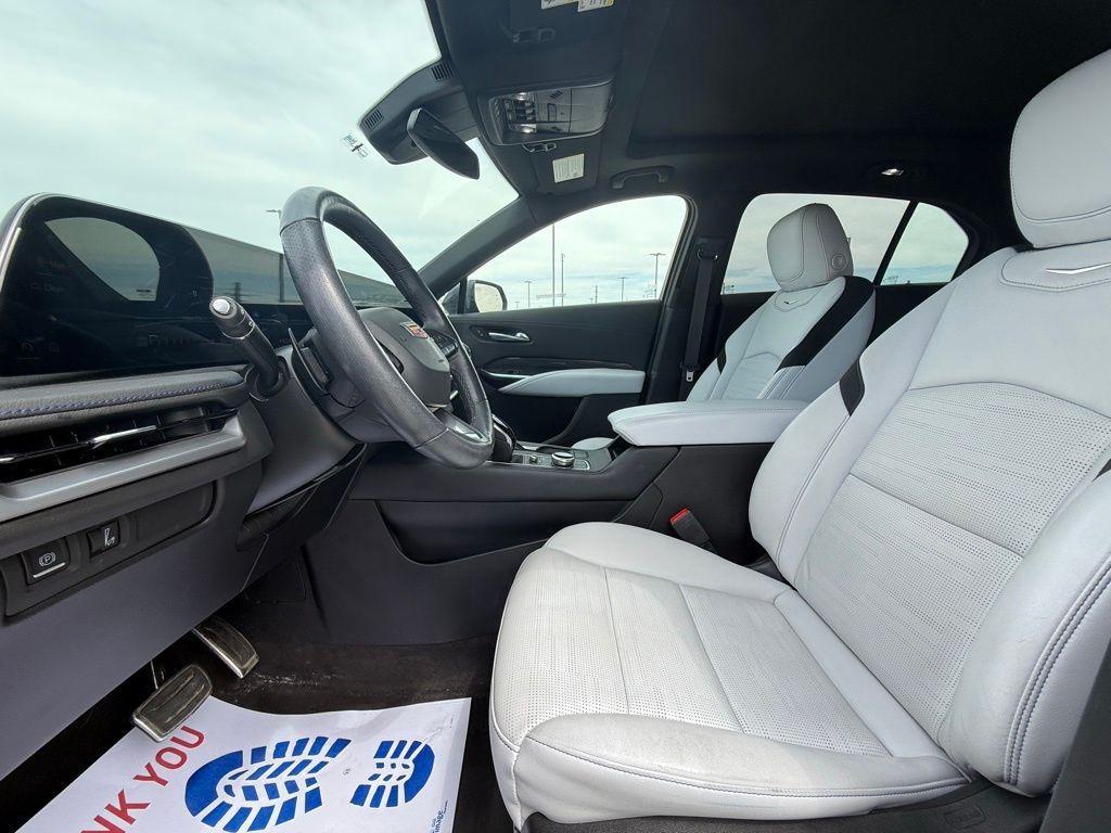 used 2024 Cadillac XT4 car, priced at $42,452