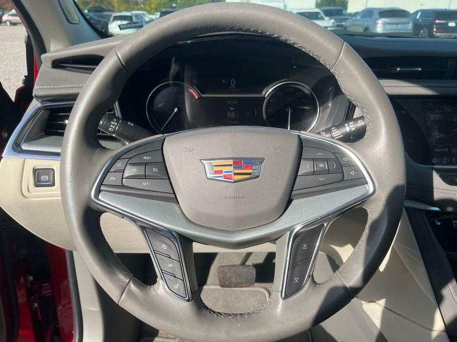 used 2021 Cadillac XT5 car, priced at $33,480