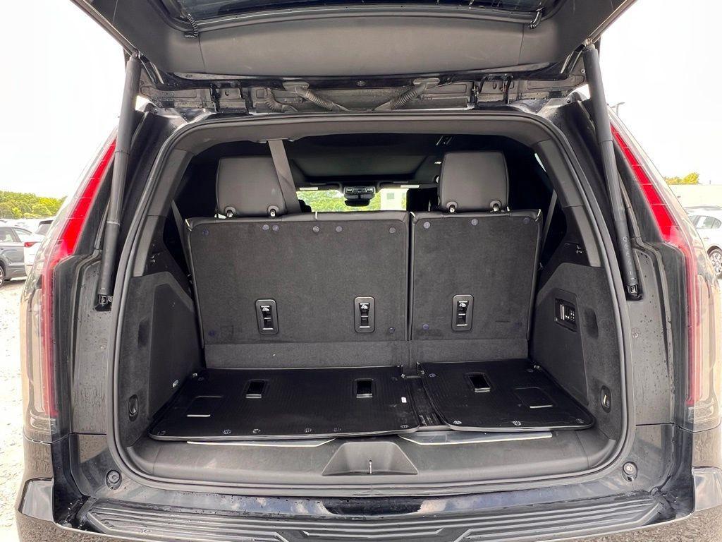 used 2021 Cadillac Escalade car, priced at $53,500