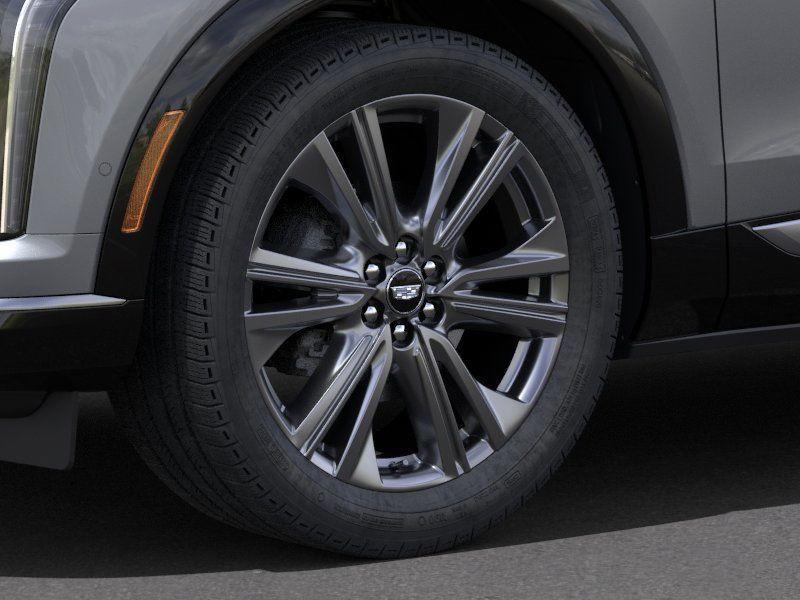 new 2025 Cadillac OPTIQ car, priced at $60,789