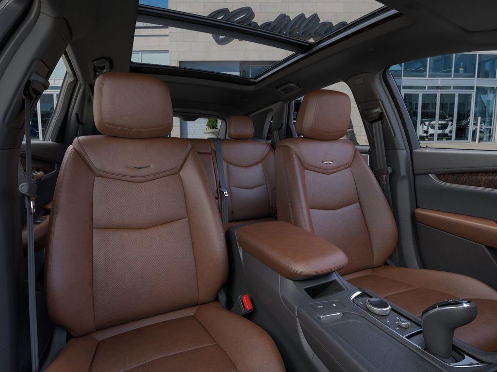 new 2025 Cadillac XT5 car, priced at $60,904
