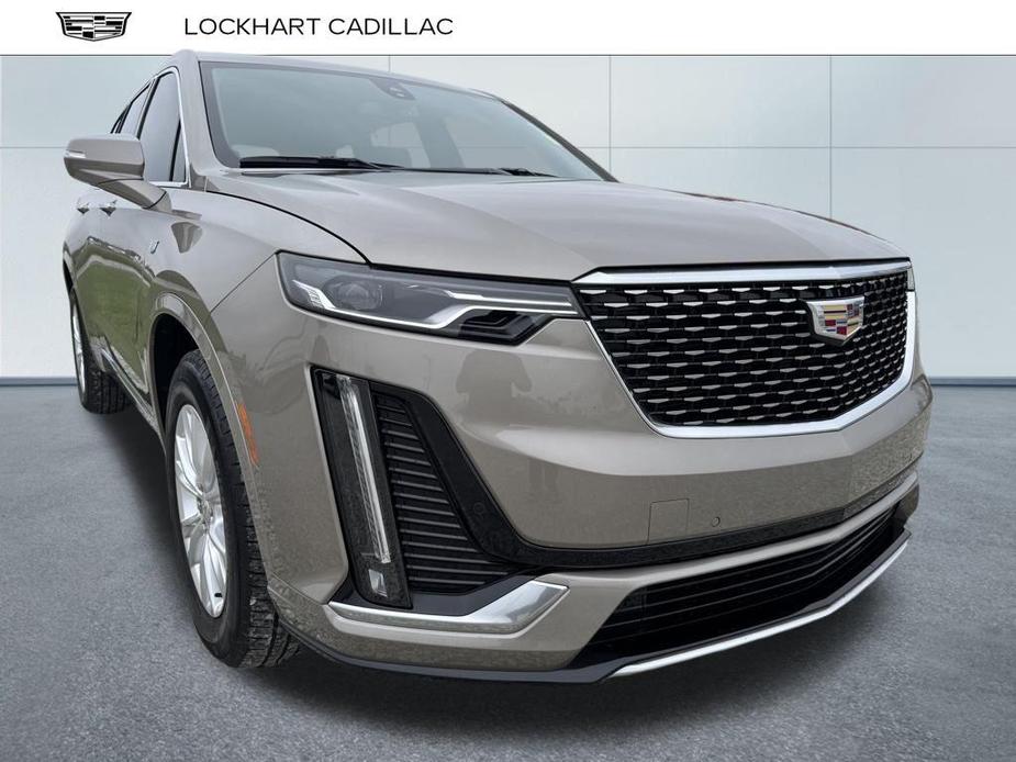 used 2023 Cadillac XT6 car, priced at $35,550