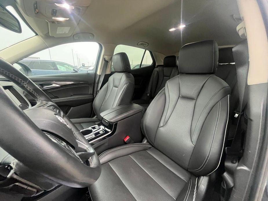 used 2022 Buick Envision car, priced at $25,998