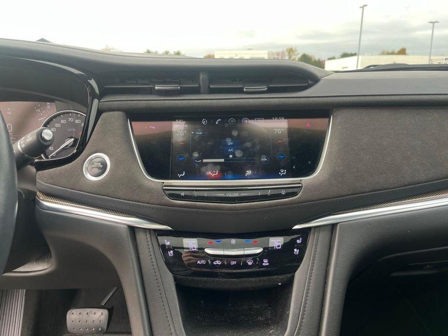 used 2018 Cadillac XT5 car, priced at $27,000