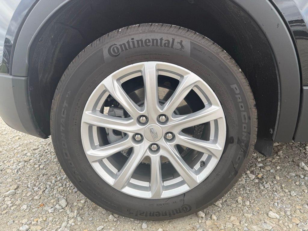 used 2023 Cadillac XT4 car, priced at $28,999