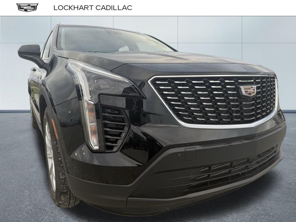 used 2023 Cadillac XT4 car, priced at $28,999
