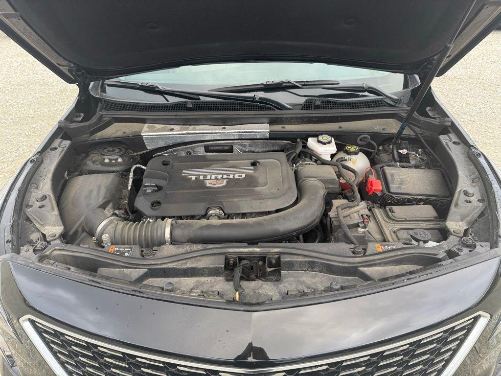 used 2023 Cadillac XT4 car, priced at $28,999