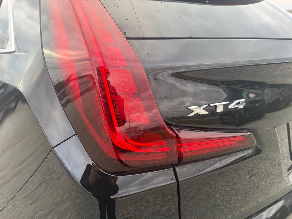 used 2023 Cadillac XT4 car, priced at $28,999